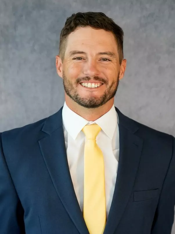 Brett Doe Headshot (2026)