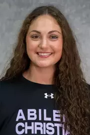 Aimee Flippen Headshot #2 (2026-27)