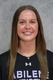 Riley Grohman Headshot #2 (2026-27)