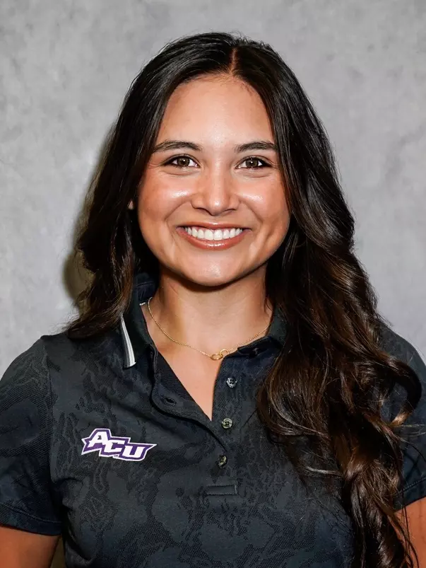 Alana Kutt Headshot (2026-27)