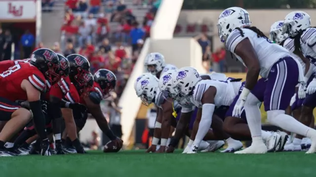ACU and Lamar line up against each other in a game on August 29, 2026.