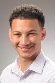Elijah Johnson - 18