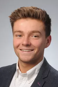 Baylis_George_H16_web