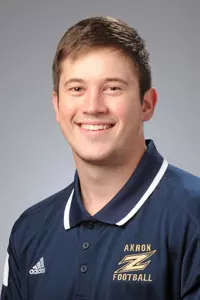 Cagle_Avery_Akron_Football_H15_web