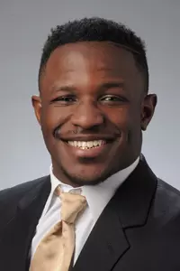 Coney_AJ_Akron_Football_H16_web