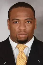 Hamilton_Jelani_Akron_Football_H16_web