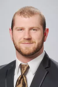 Hauser_Andrew_Akron_Football_H15_web