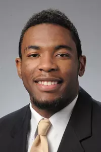 Junius_Travonte_Akron_Football_H16_web