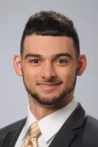 Lowe_Julian_Akron_Football_H15_web