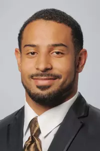 Morgan_Manny_Akron_Football_H15_web