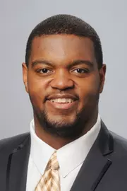 Osborne_Quaison_Akron_Football_H15_web