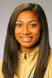 Pinheiro-Amanda_Track-CC_100912_F__F670