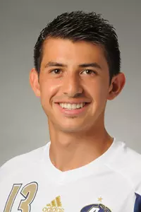 Portillos-Zac_13_WEB