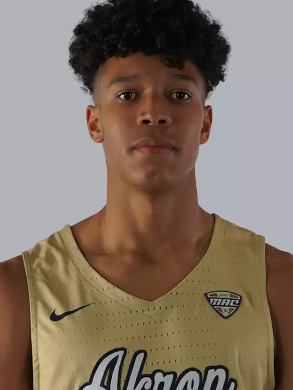 Enrique Freeman