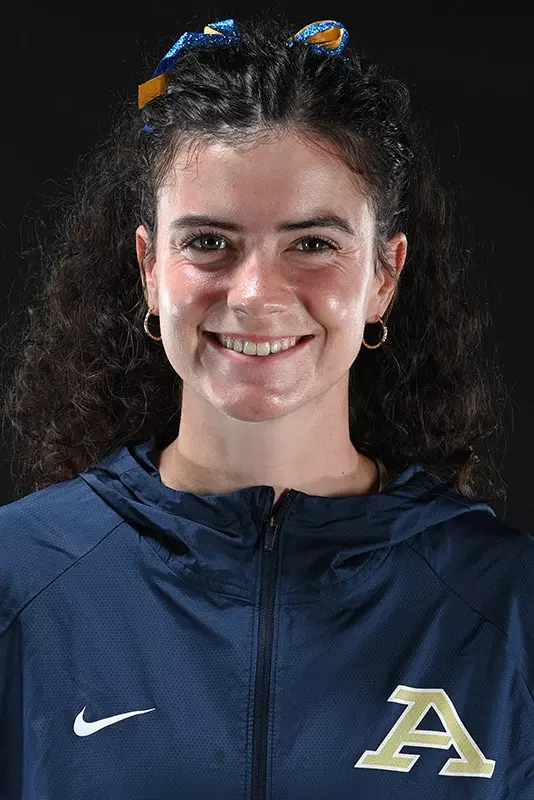 Julia Frombach XC HS23