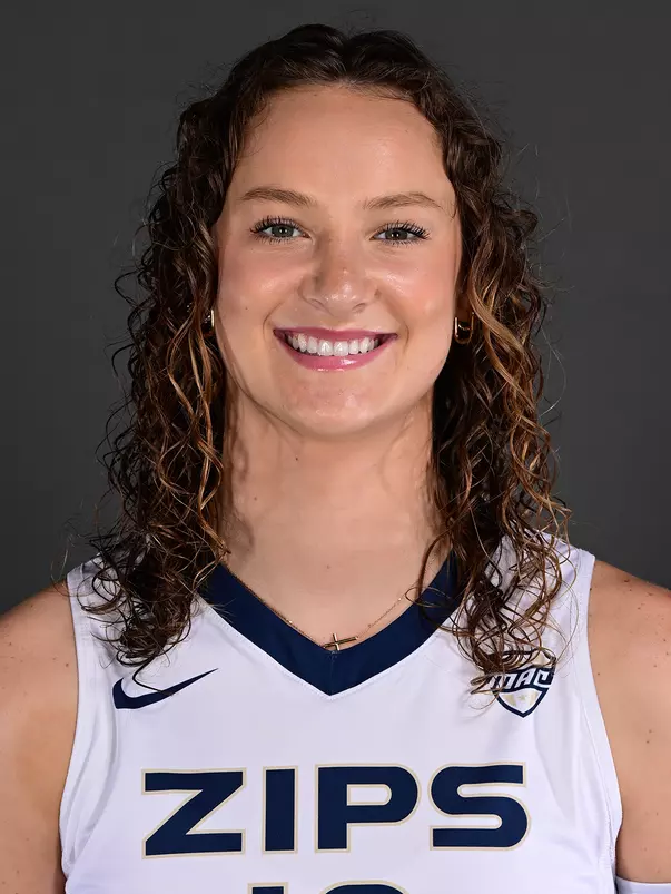 16 Lyndi Wolf