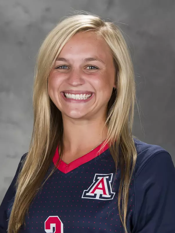 Doller, Alexandra headshot
