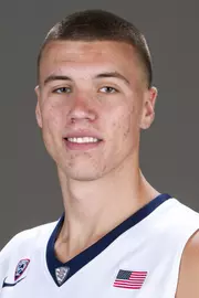 Kaleb Tarczewski 2015-16 headshot