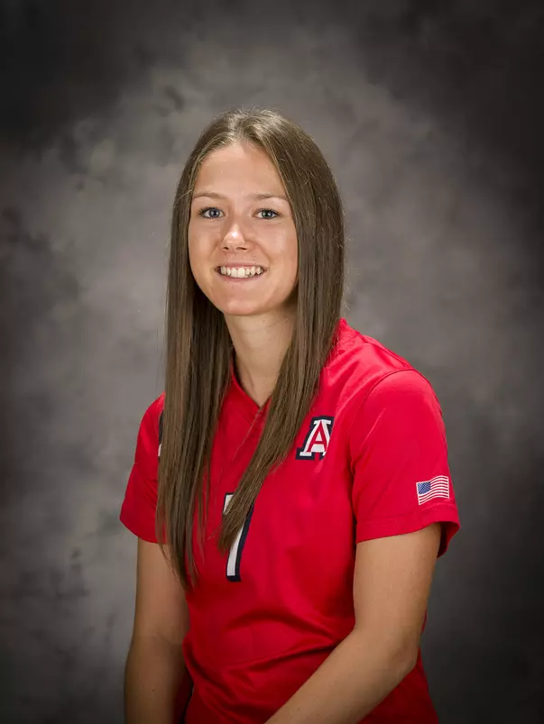 Wong, Hannah UA Soccer Standard Headshot