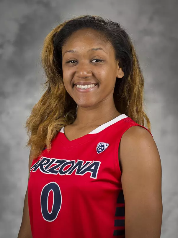Charise Holloway Headshot
