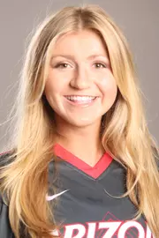 Mahoney, Chelle Headshot
