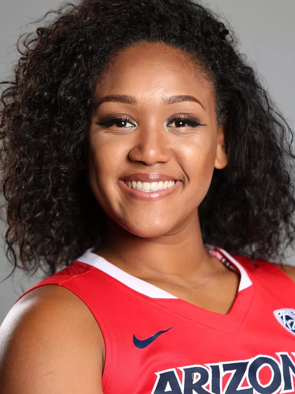 Charise Holloway Headshot