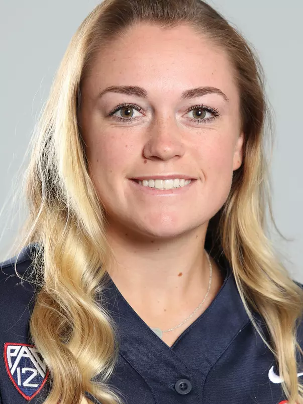 Hanah Bowen headshot