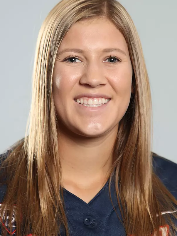 Hannah Martinez Head Shot