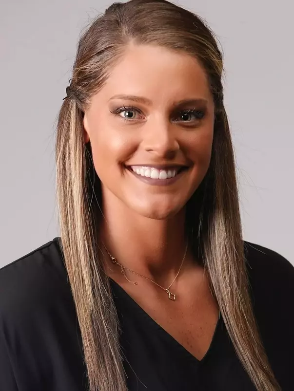 Kortney Headshot