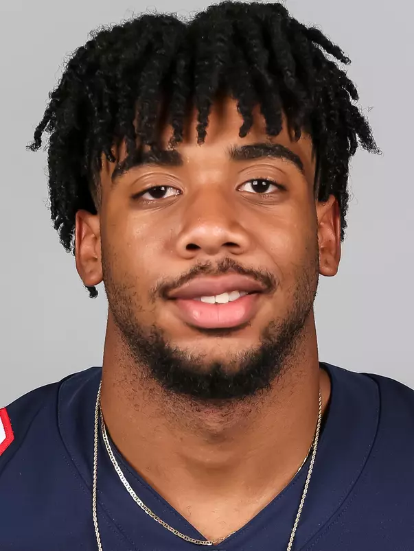 DJ Fryar Jr. 2021 Fall Headshot