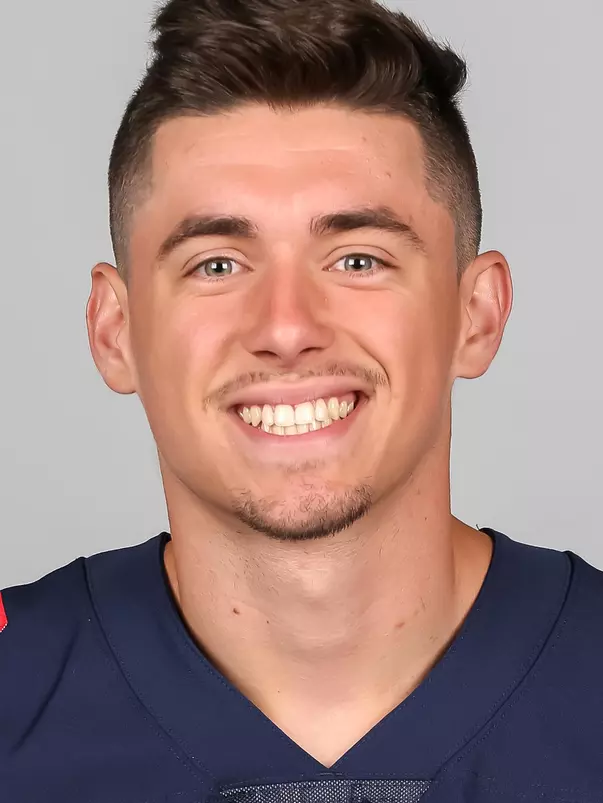 Lucas Havrisik 2021 Fall Headshot