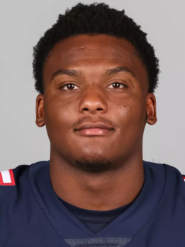 Issaiah Johnson 2021 Fall Headshot