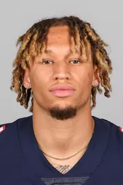 Jaden Mitchell 2021 Fall Headshot