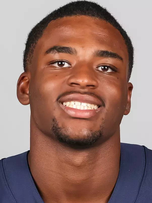 Jeffrey Robinson II 2021 Fall Headshot
