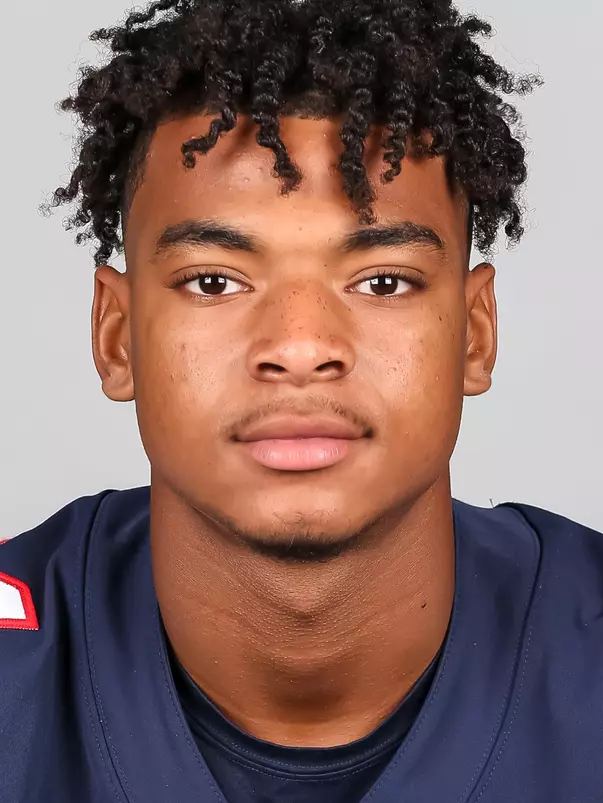 Dorian Singer 2021 Fall Headshot