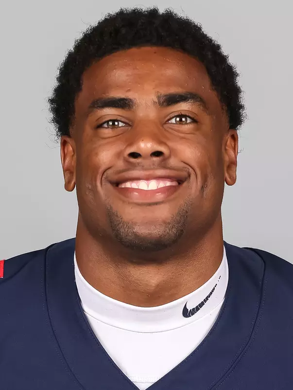 Christian Young 2021 Fall Headshot