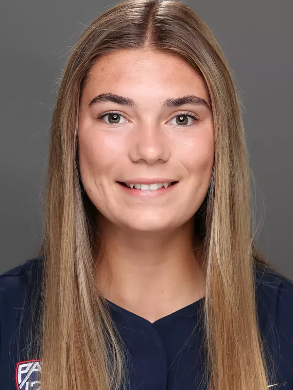 Brooke Mannon Headshot
