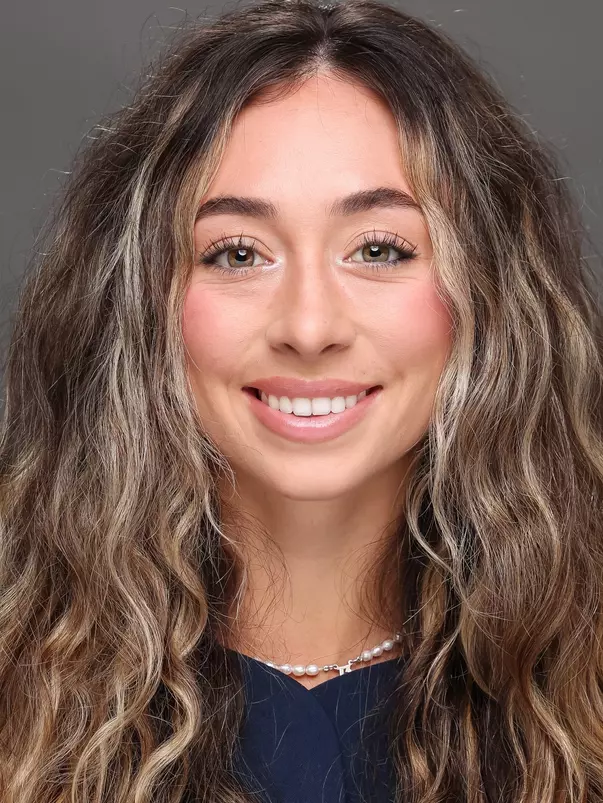 Jasmine Perezchica Headshot