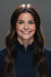Caroline Herry Headshot
