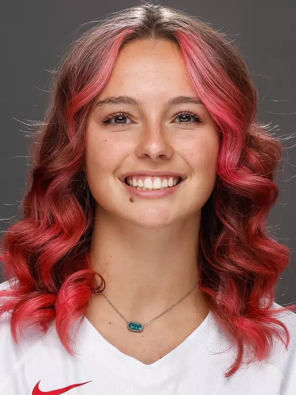 Ania Swartzendruber Headshot