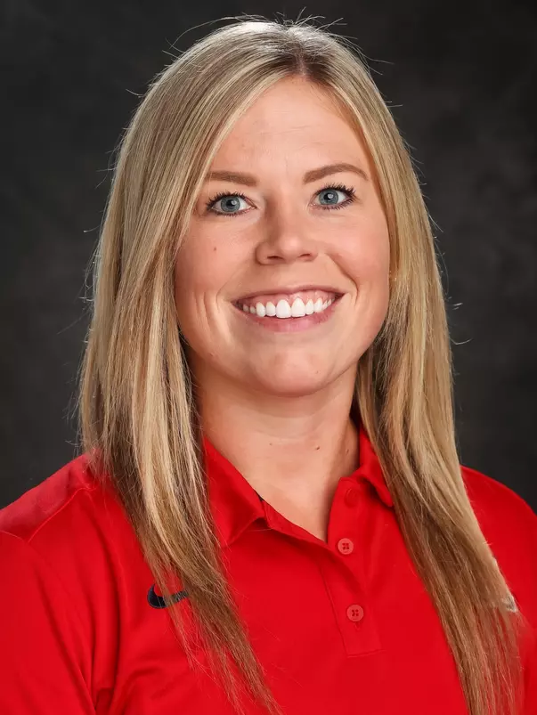 Emily Dwerlkotte Headshot