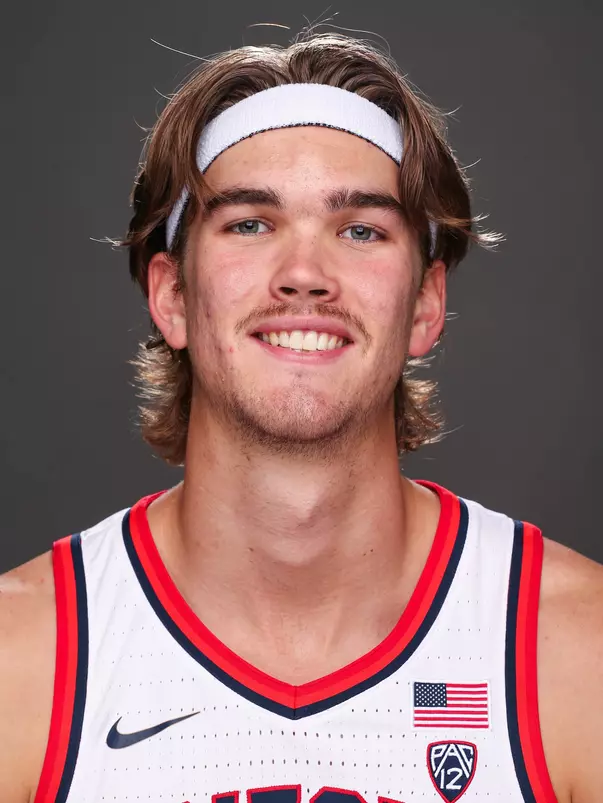 Dylan Anderson (44) -TUCSON, ARIZ. -- Men’s Basketball Headshots 2023-24
Sept. 20, 2023.
Photo by Marison Bilagody / Arizona Athletics