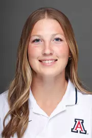Mackenna Orie — TUCSON, ARIZ. -- Track & Field photo day at Photo Studio.
Oct. 16, 2024.
Photo by Mike Christy / Arizona Athletics
