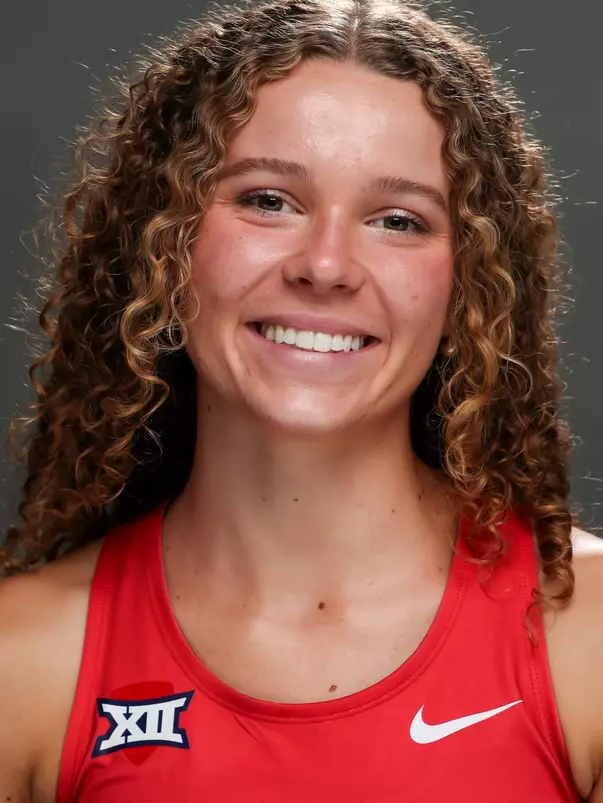 Eleanor Korten Kamp - TUCSON, ARIZ. -- Cross Country Headshots at McKale Memorial Center
Aug. 23, 2024.
Photo by Rebecca Sasnett / Arizona Athletics