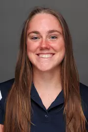 Lizzie Mackowiak Head Shot
