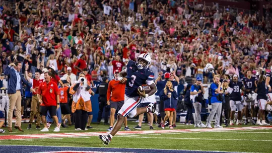 Wildcats Begin Season's Second Half at Houston