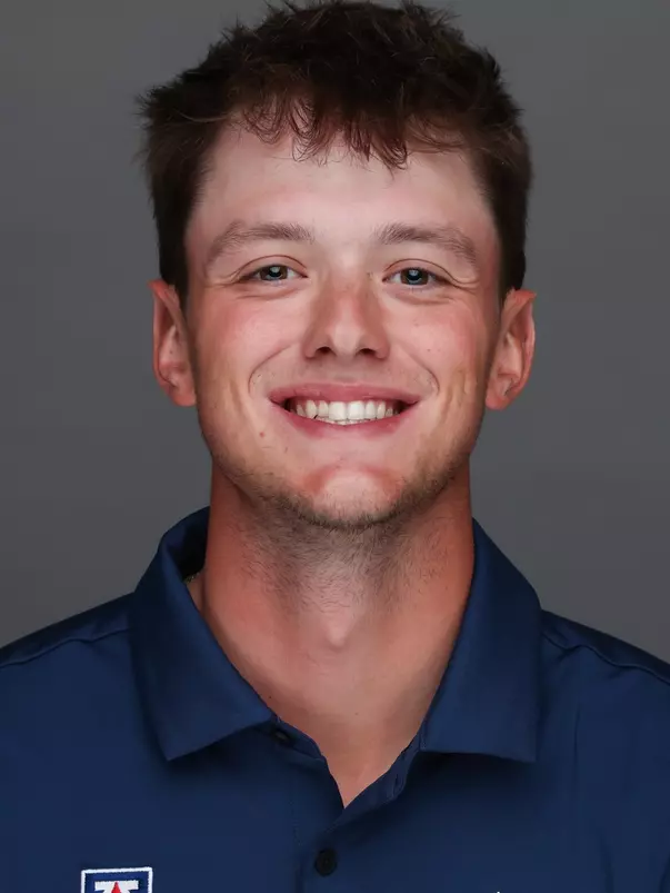 Connor Hamm headshot