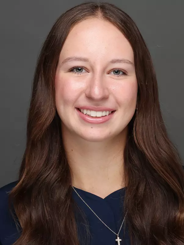 Molli Daley Headshot