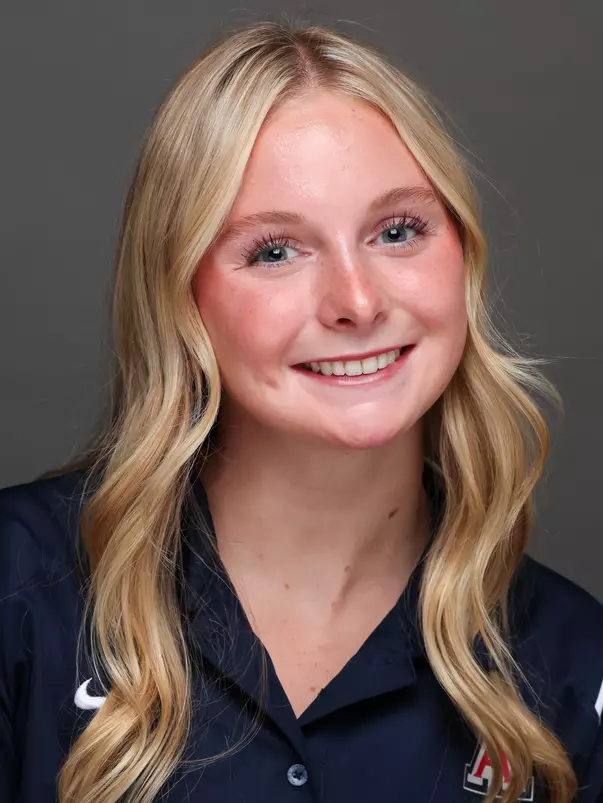 Ellie Fitzgerald — TUCSON, ARIZ. -- Women’s swimming and diving 2025-2026 roster headshots at Photo Studio.
Aug. 28, 2025.
Photo by Madison Farwell / Arizona Athletics