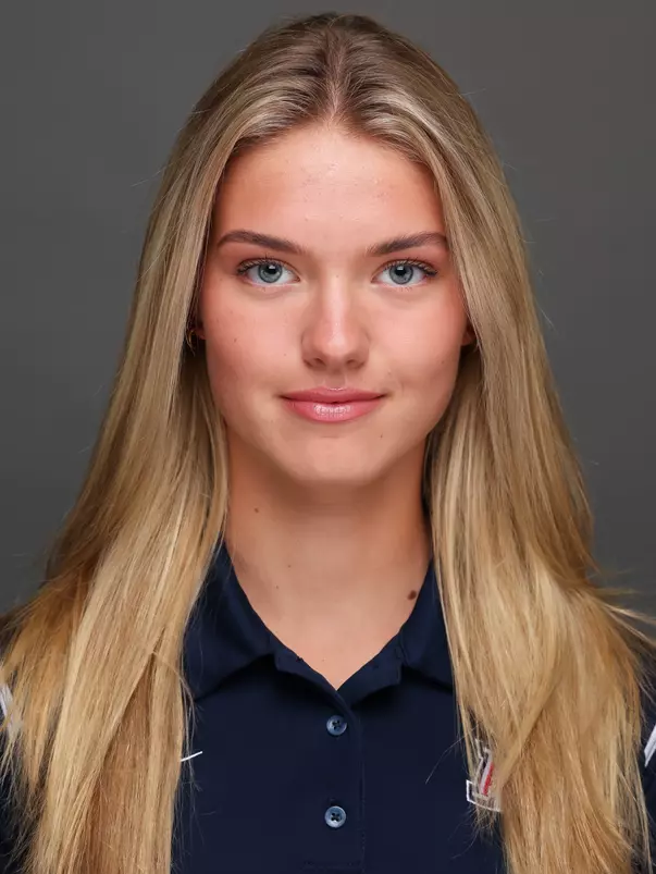 Patricija Kondraskaite — TUCSON, ARIZ. -- Women’s swimming and diving 2025-2026 roster headshots at Photo Studio.
Aug. 28, 2025.
Photo by Madison Farwell / Arizona Athletics